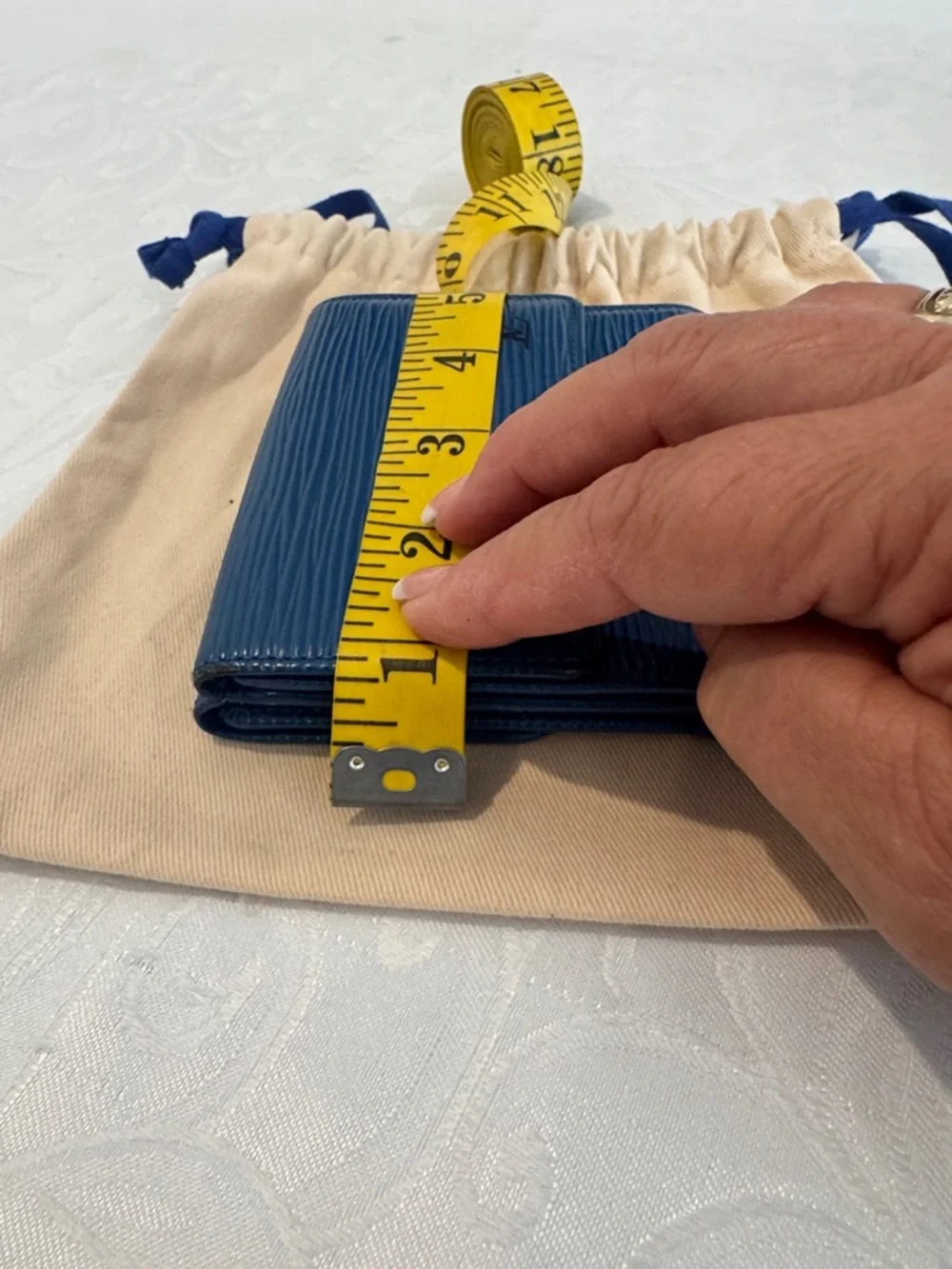 Louis Vuitton Epi Leather Small Wallet in Blue - Picture 15 of 16